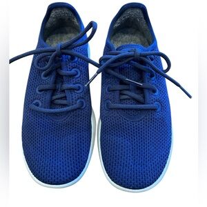 Women’s size 7 blue allbirds worn 1x
